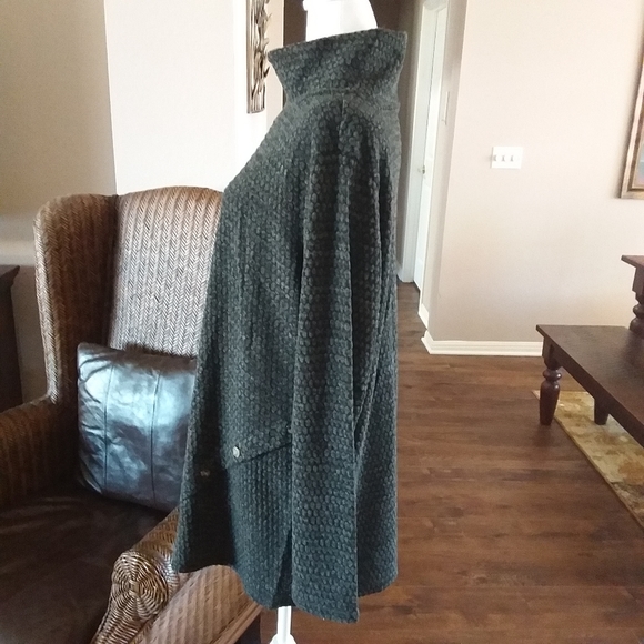 New York Laundry Ladies Tunic Sweater - Picture 5 of 7